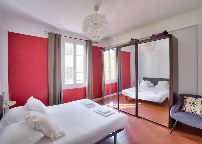 Superb T3 100 Meters From The Port Of Nice